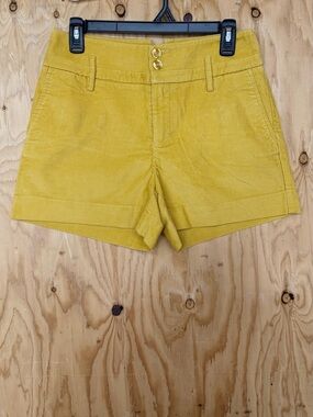 VTG London Jean Mustard Yellow Corduroy Chino Shorts Size 6 High Rise Cuffed